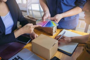 Verpakkingsmaterialen en kleuren
