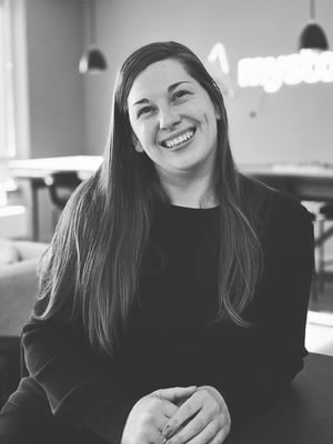 employee-photo-Lena